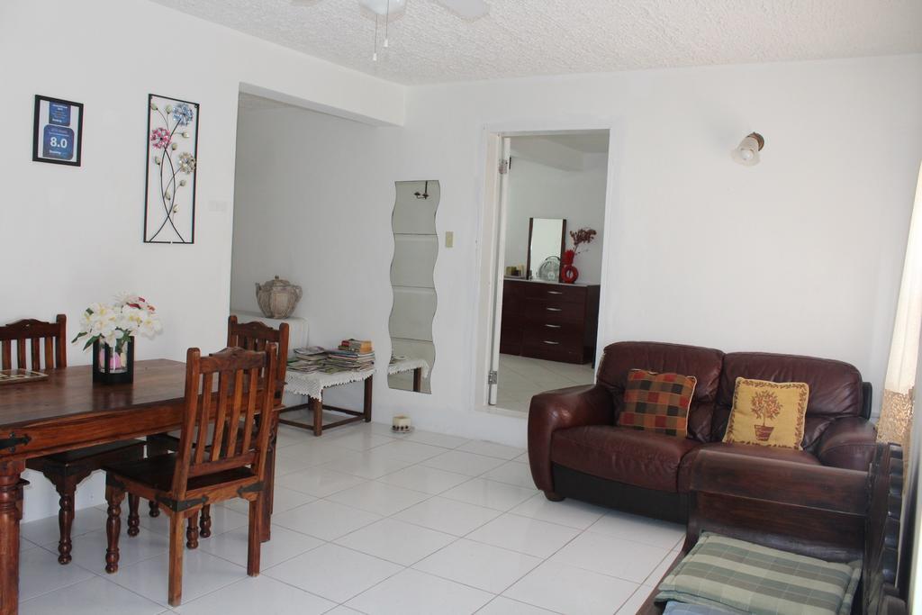 Fern Tree Bed And Breakfast Frigate Bay Bagian luar foto