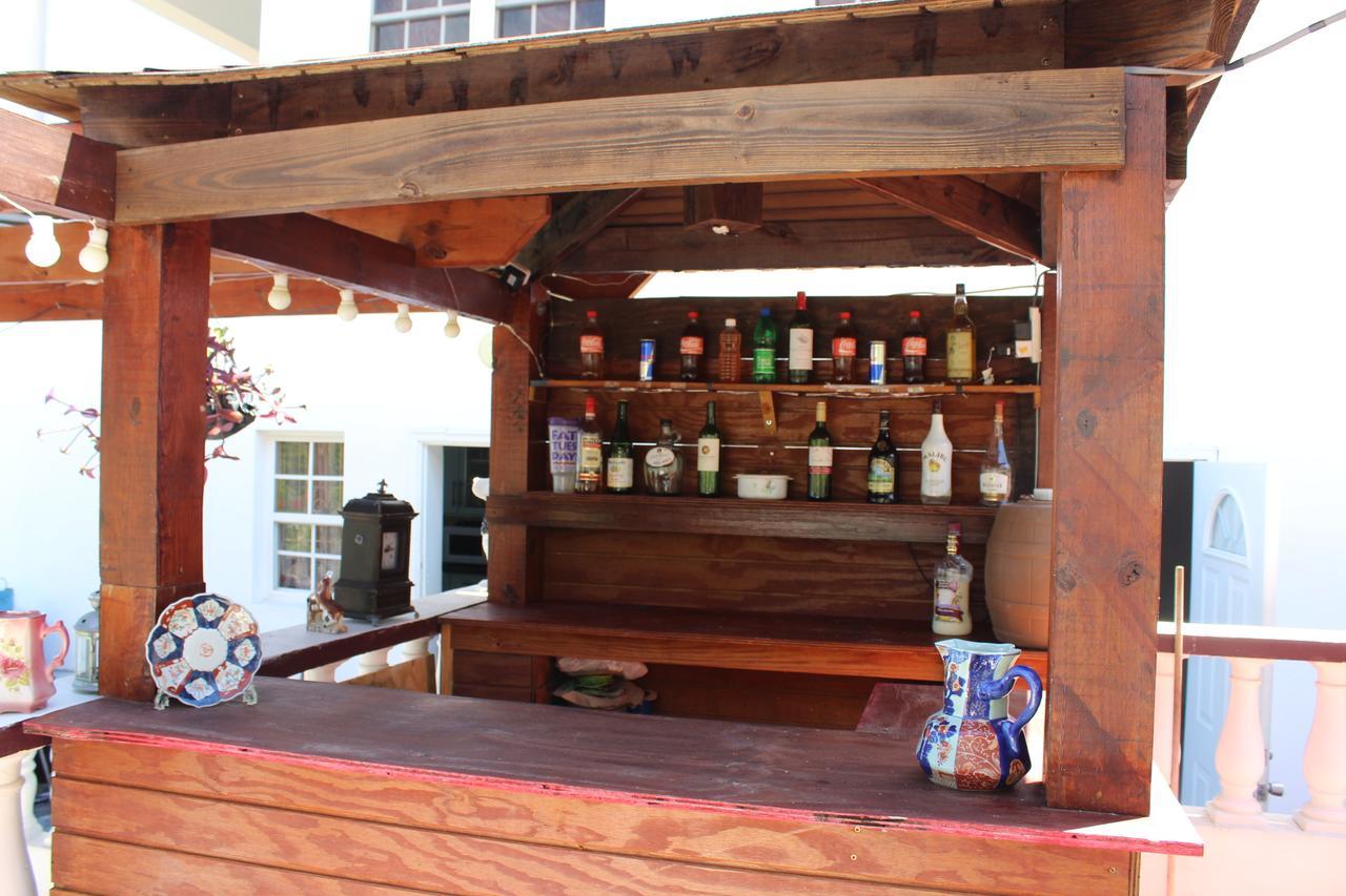 Fern Tree Bed And Breakfast Frigate Bay Bagian luar foto